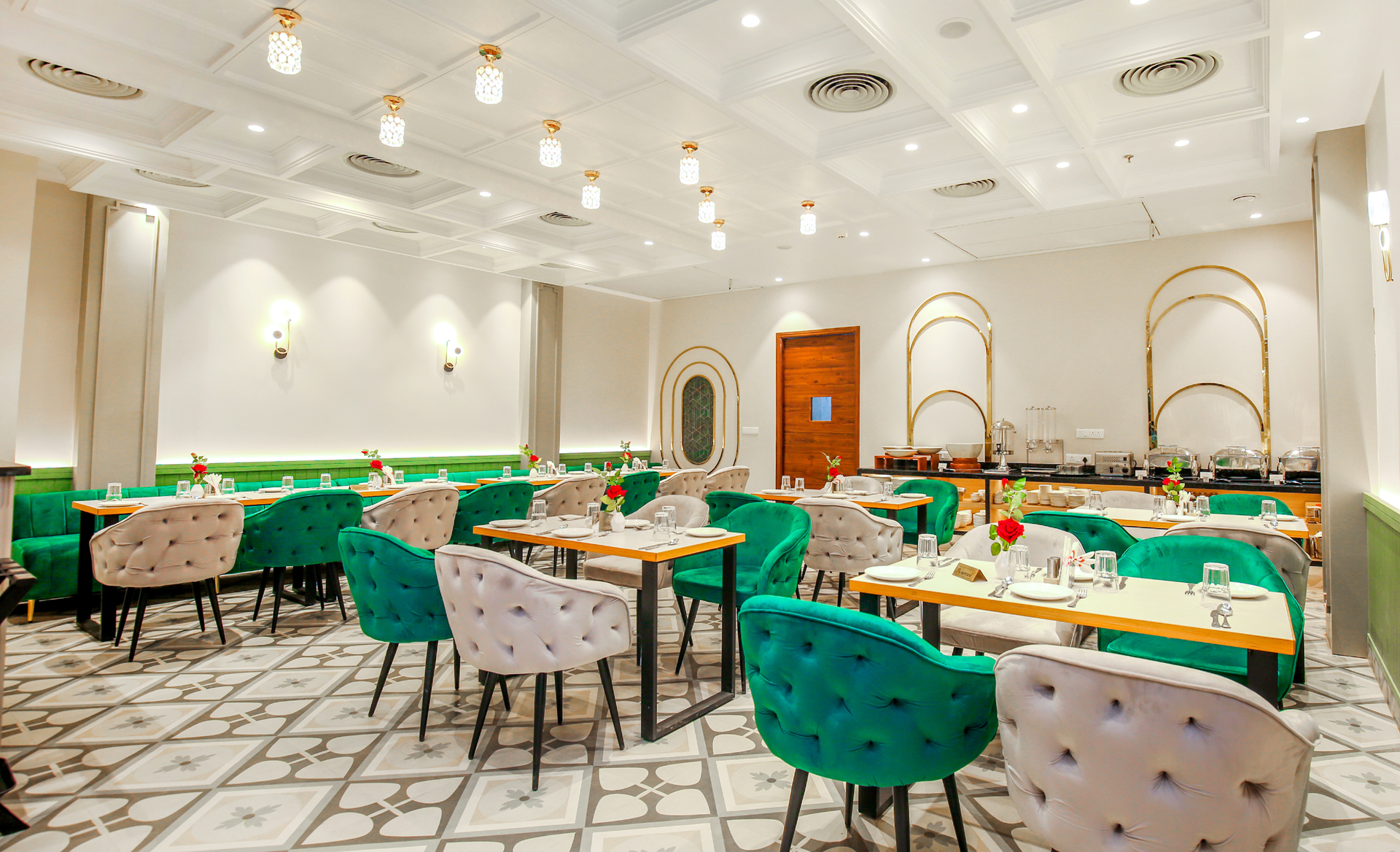 HOTEL EUPHORIA GREEN 